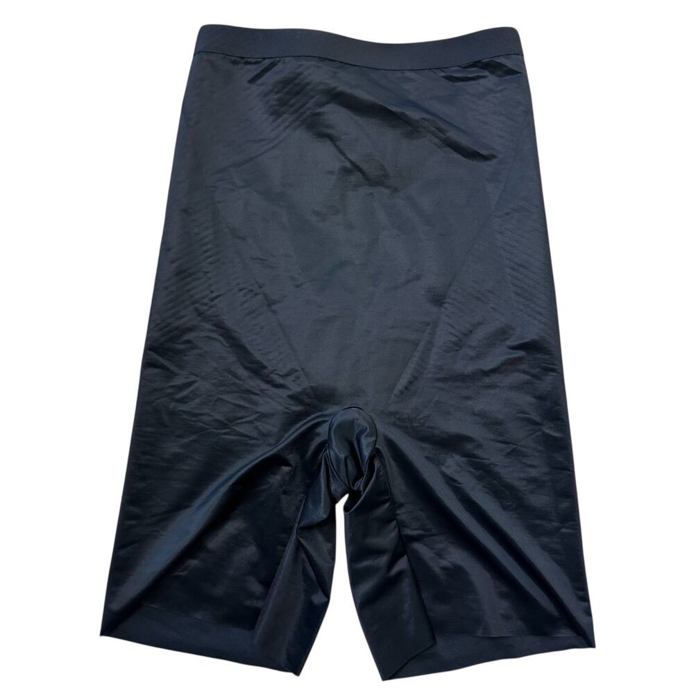 SPANX Shape Invisible High-Waisted Mid-Thigh Short True Black Medium